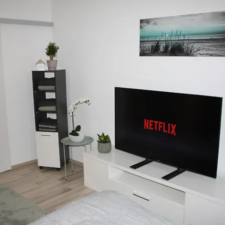 Wellnessapartment Nr2 Mit Infrarot Sauna - Wallbox - Netflix - Wlan Oberhausen (North Rhine-Westphalia)