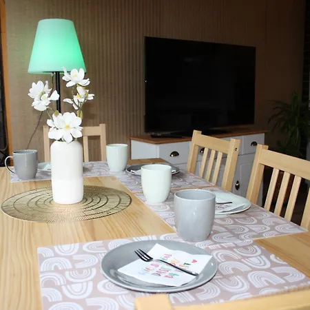 Apartmán Wellnessapartment Nr2 Mit Infrarot Sauna - Wallbox - Netflix - Wlan Oberhausen (North Rhine-Westphalia)
